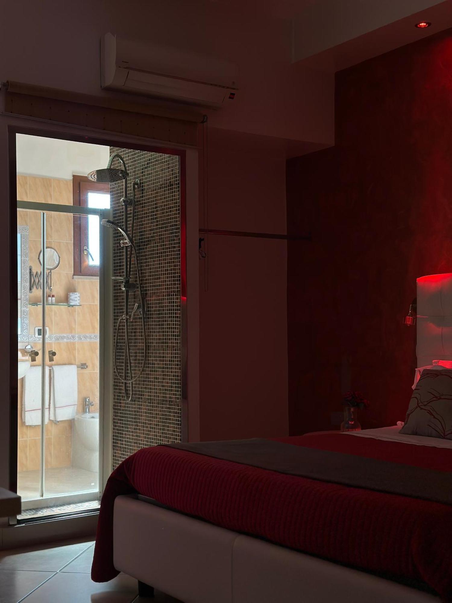 Hotel Il Giardino Degli Aranci 놀라 외부 사진